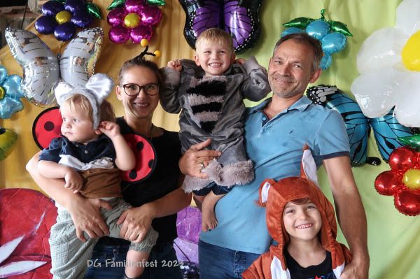 DG23_Famfoto_03