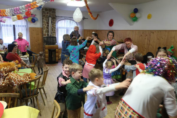 Kinderfasch_24_031